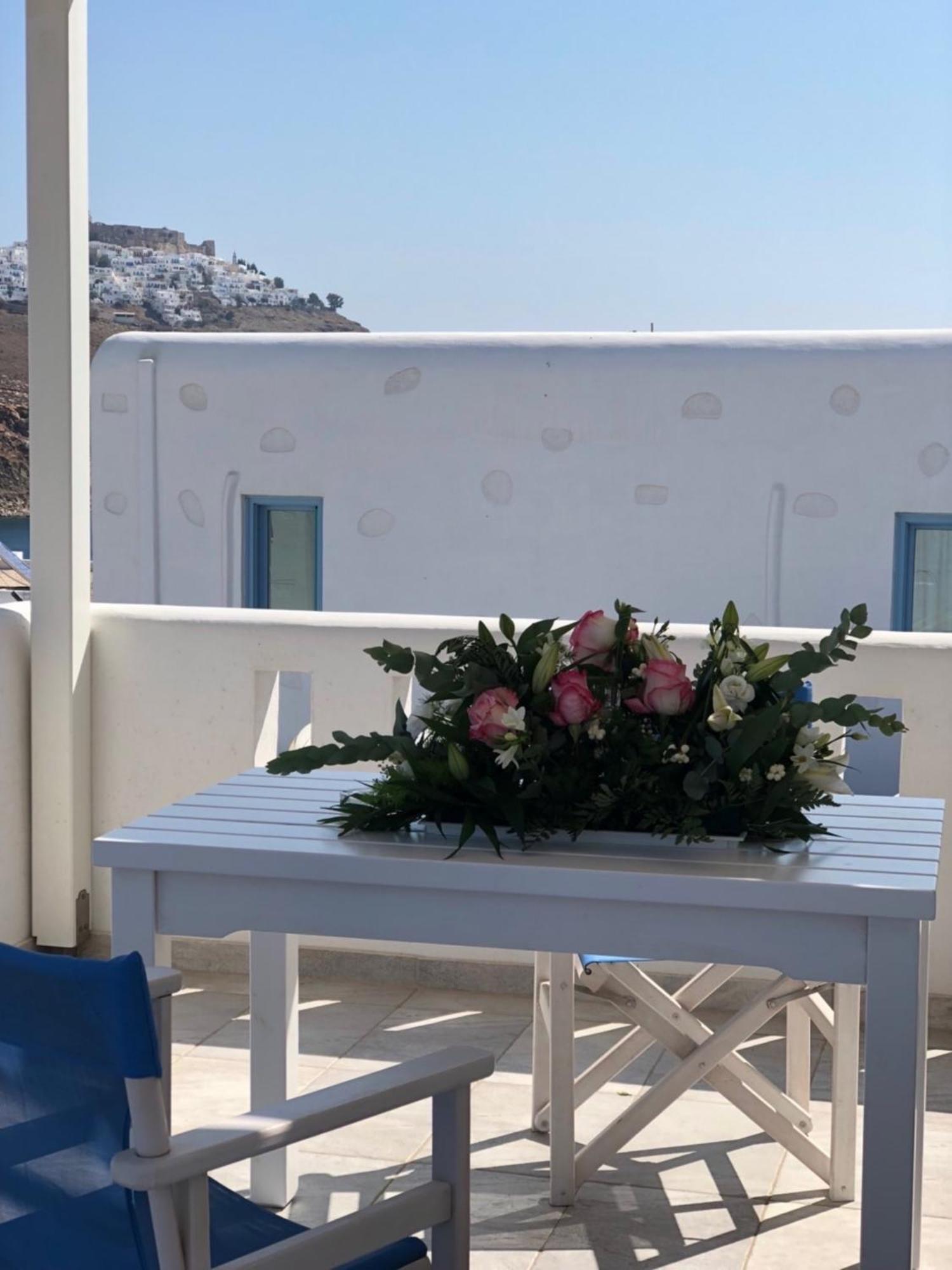 Aegean Sea Villas Livadi  Exterior photo